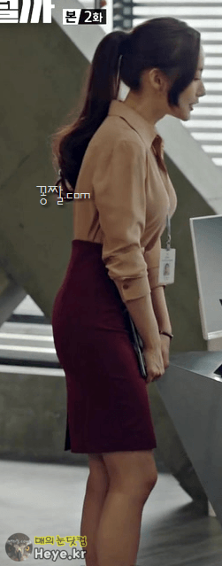 퇴근 직전인데 이런 후배가 서류 좀 봐달라고 한다면? | 인스티즈