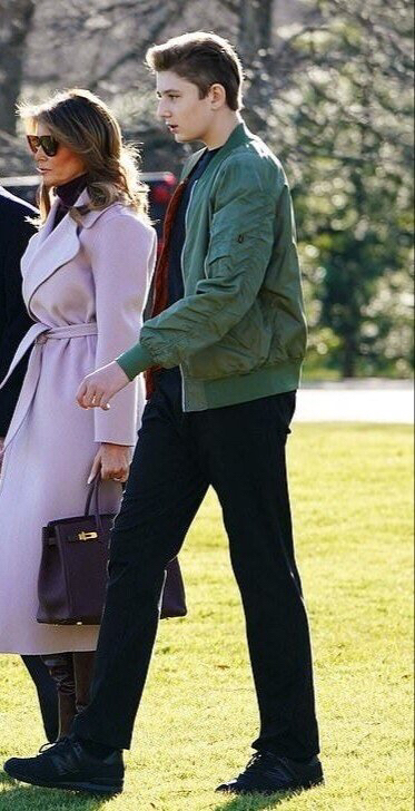 키 200cm 넘는 트럼프 막내 아들.jpg | 인스티즈