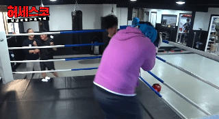 전직 조폭 vs 복싱 금메달리스트 스파링.GIF | 인스티즈