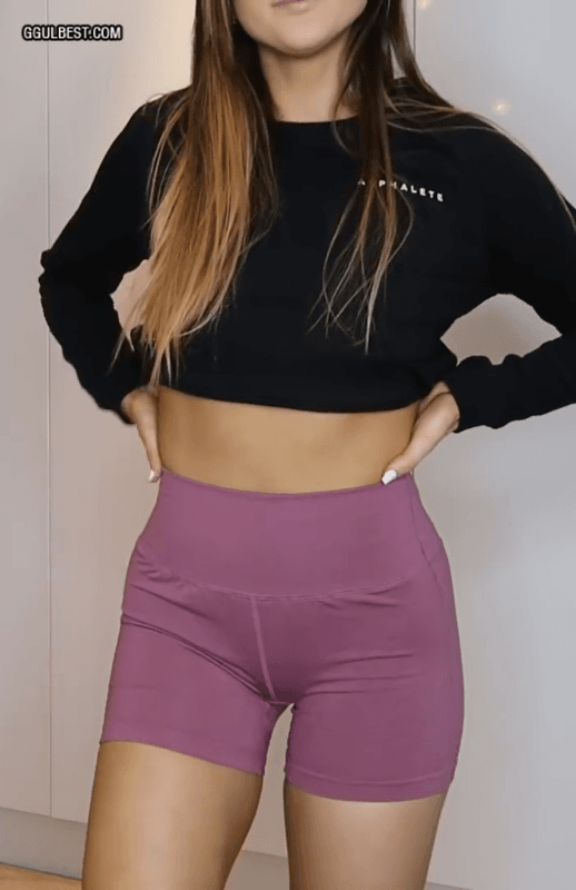 레깅스 리뷰하는 서양녀 GIF | 인스티즈