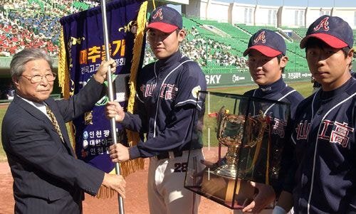지금 생각해보면 만화에서 나온듯한 설정이었던 야구선수 | 인스티즈