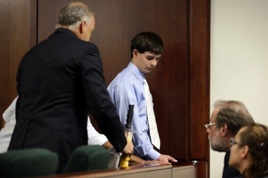 미국에서 왕따 가해자를 살해한 피해자가 받은 판결.jpg | 인스티즈