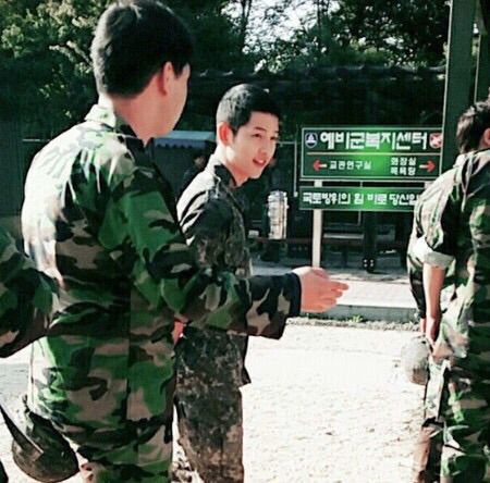 예비군 간 연예인들.jpg | 인스티즈