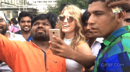 백인 여성이 인도에 가면 벌어지는 일.gif | 인스티즈
