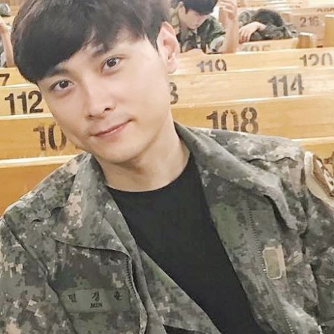 예비군 간 연예인들.jpg | 인스티즈