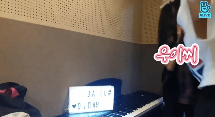 지수랑 예인이 때문에 동네 창피해서 고개를 못드는 러블리즈 지애.jpgif | 인스티즈