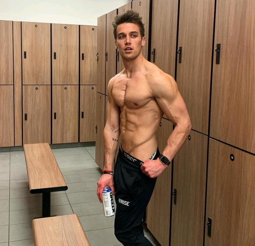 과하게 좋은 근육몸이지만 남녀 전부 좋아하는 이쁜몸매 | 인스티즈