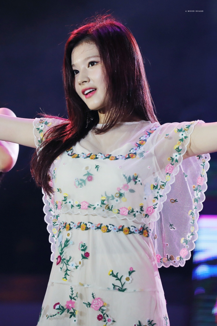 성수 흘리는 사나 | 인스티즈