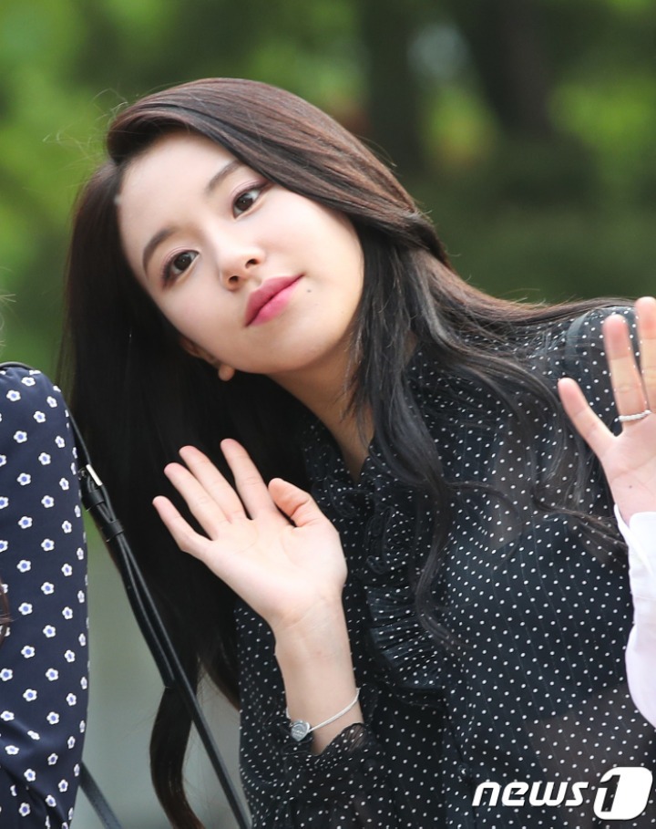 트와이스 채영 닮았다는 수학 강사 | 인스티즈