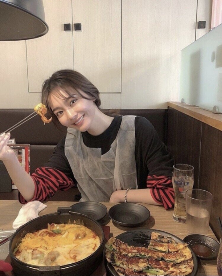 한국 음식에 푹 빠진 일본모델 | 인스티즈
