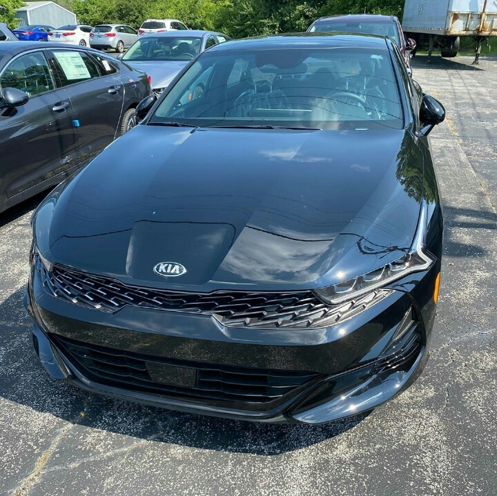 미국 매장에 입고된 기아 K5 | 인스티즈