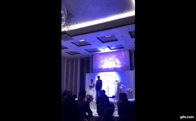 [여기는중국] 바람난 신부에게 복수하려 결혼식장서 불륜영상 튼 신랑 | 인스티즈