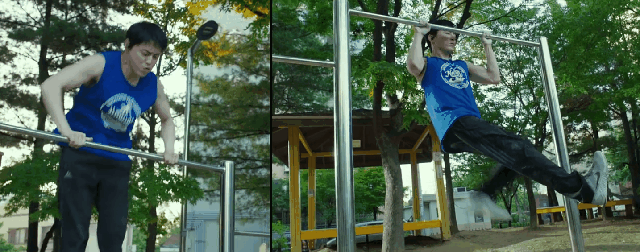 엑시트 조정석 철봉씬 .gif | 인스티즈