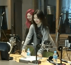 뒷정리 전문 리더 아이린 | 인스티즈