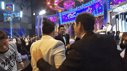 대상 수상 직 후 감격의 포옹하는 이영자와 매니져 | 인스티즈