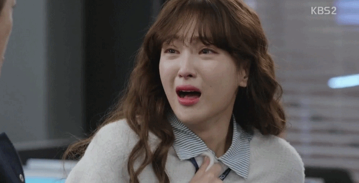 일어나자마자 게임방송보며 공부하는 여자연예인 | 인스티즈