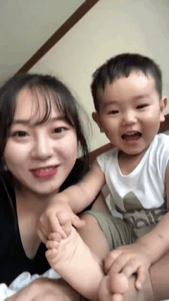 엄마 면상이 왜그래ㅠㅠ...GIF | 인스티즈