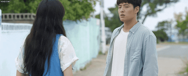 로맨틱코미디 드라마에서 세상 촌시럽지만 시골 똥개같은 남주.gif | 인스티즈