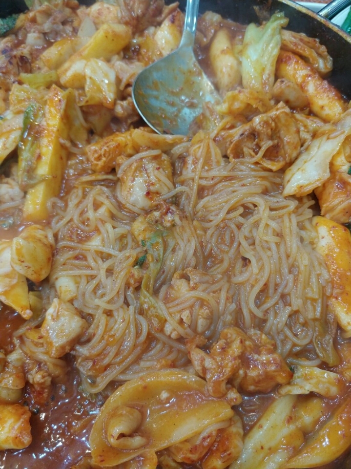 닭이봉춘천닭갈비 이미지