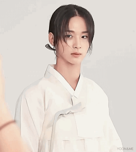 반응좋기 쉽지않은 여장남자 역할로 반응 좋았던 배우 2명.jpgif | 인스티즈