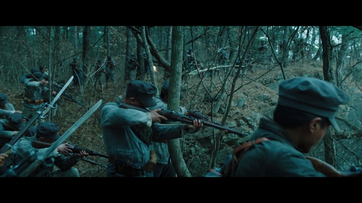 영화 봉오동 전투 희열 전율 울컥 오만감정이 한바가지로 몰려드는 등장씬.jpgif (스포) | 인스티즈