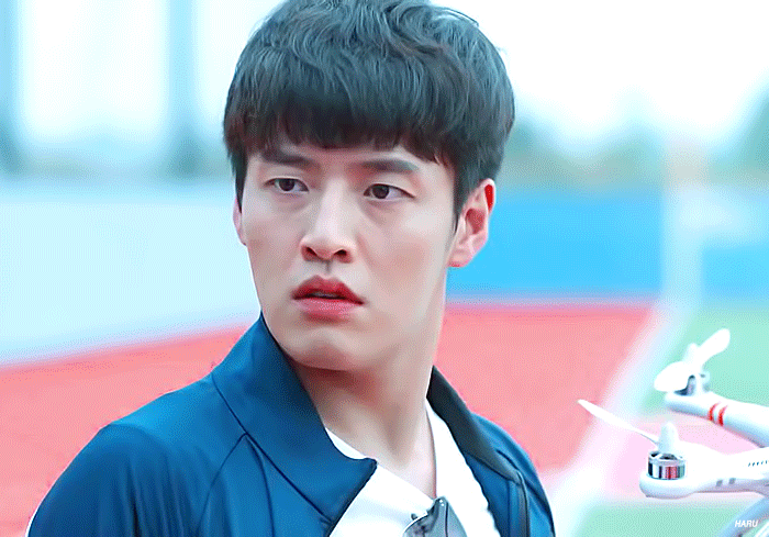 [동백꽃필무렵] 원래가 히어로는 막판이다 | 인스티즈