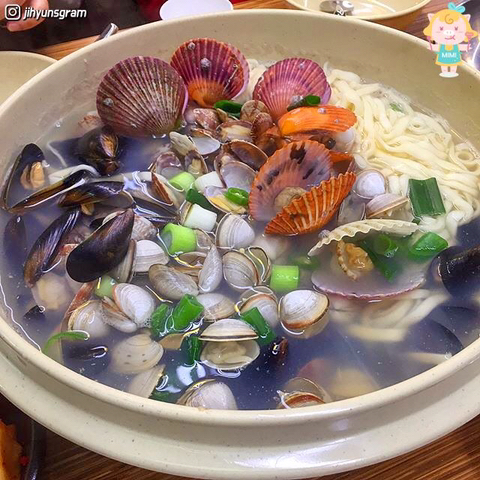 해물칼국수 이미지