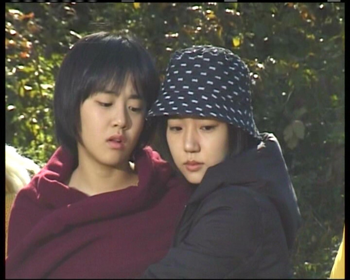 영화 장화홍련에서 친자매로 나왔던 임수정과 문근영 | 인스티즈