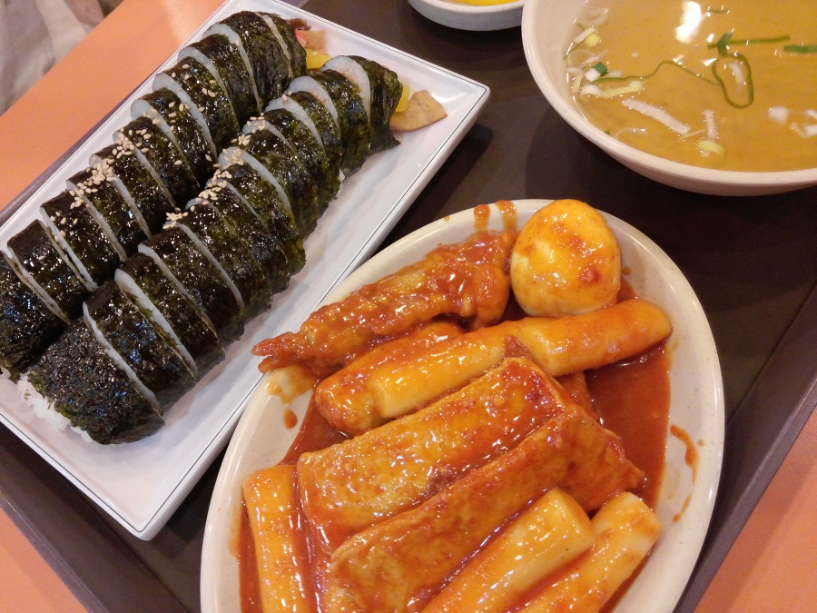 떡볶이랑 같이 먹으면 맛있는 조합은? | 인스티즈