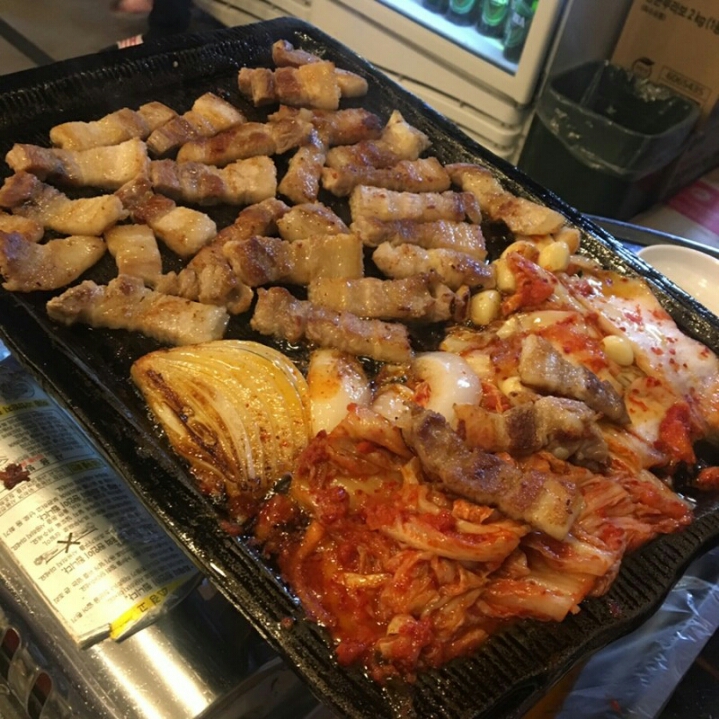 서울 마포구 신김치생삼겹살 jpg | 인스티즈