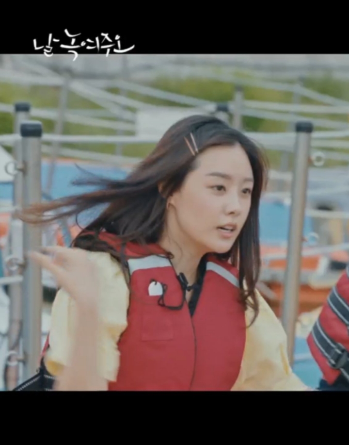 99년도 배경 드라마인데 아이돌 출신 배우들만 존나 열심히 준비해옴.jpg | 인스티즈