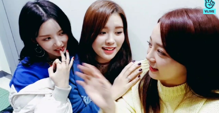큰일날뻔한 구구단의 이름짓기 | 인스티즈
