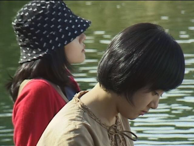 영화 장화홍련에서 친자매로 나왔던 임수정과 문근영 | 인스티즈