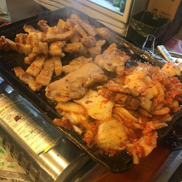 서울 마포구 신김치생삼겹살 jpg | 인스티즈