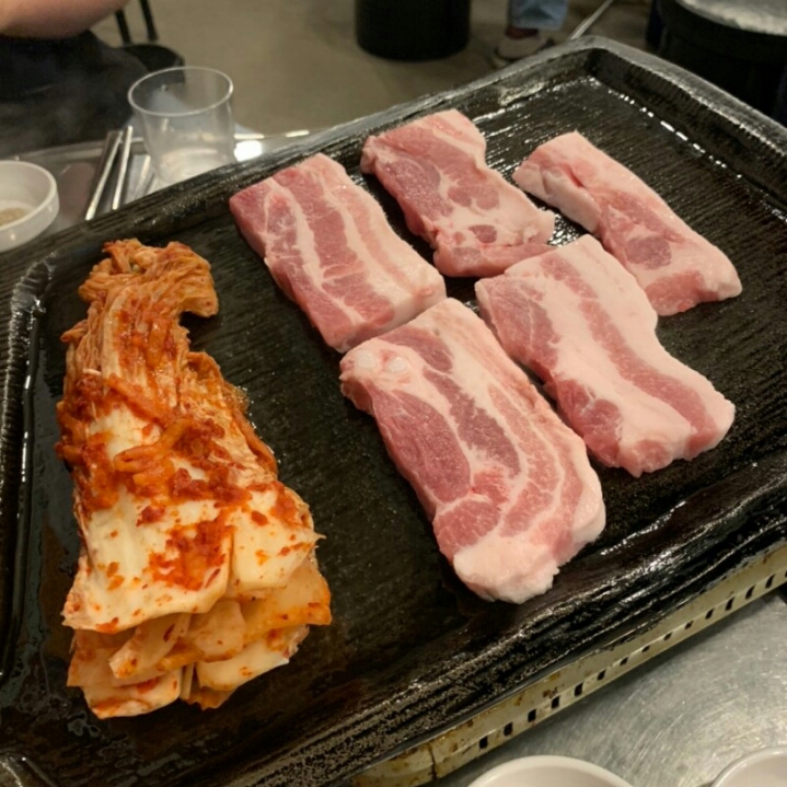 서울 마포구 신김치생삼겹살 jpg | 인스티즈