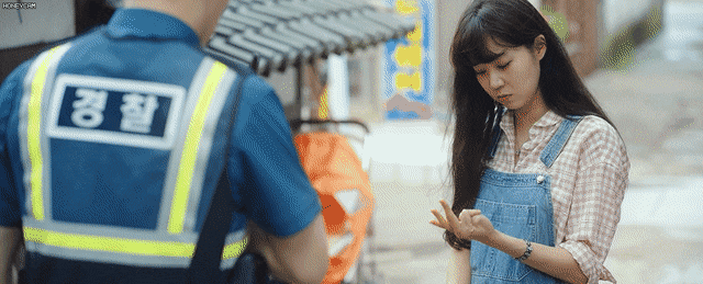 로맨틱코미디 드라마에서 세상 촌시럽지만 시골 똥개같은 남주.gif | 인스티즈