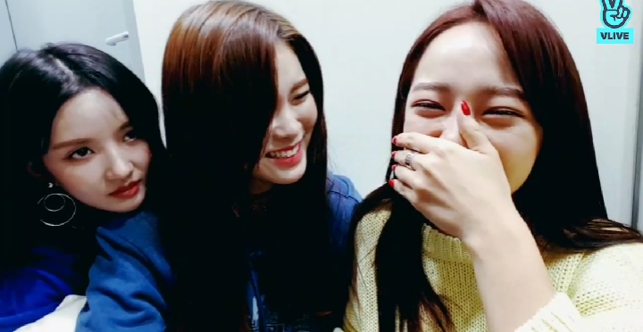 큰일날뻔한 구구단의 이름짓기 | 인스티즈