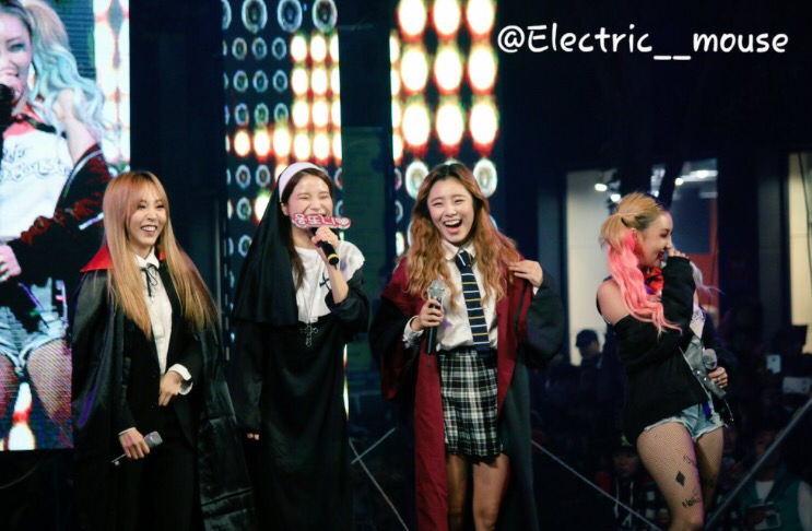 무대에서 할로윈 분장한 아이돌들 | 인스티즈