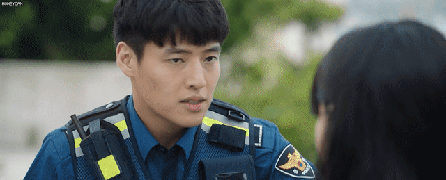 로맨틱코미디 드라마에서 세상 촌시럽지만 시골 똥개같은 남주.gif | 인스티즈