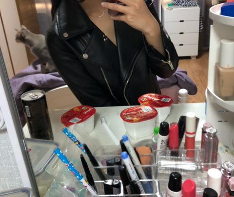 인더클로젯 이미지