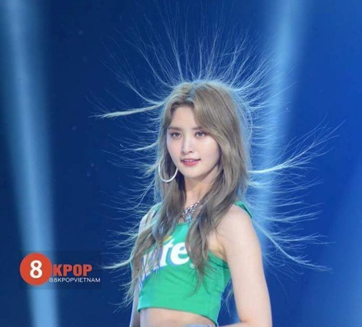 걸그룹 무대위 정전기 3대 레전드 | 인스티즈