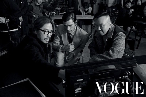 저는 그냥 수많은 갈색머리에 파란눈을 가진 남자중에 한명이에요 | 인스티즈