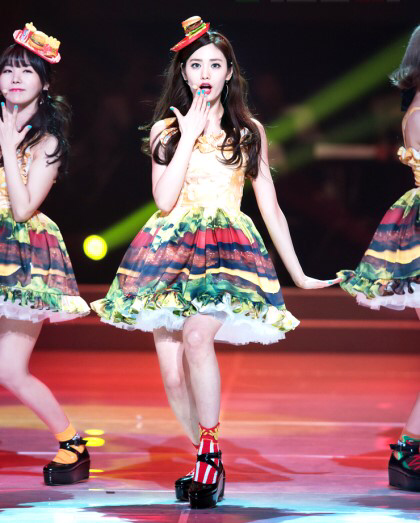 독특하고 다양한 컨셉으로 일관했던 가수와 아이돌 | 인스티즈