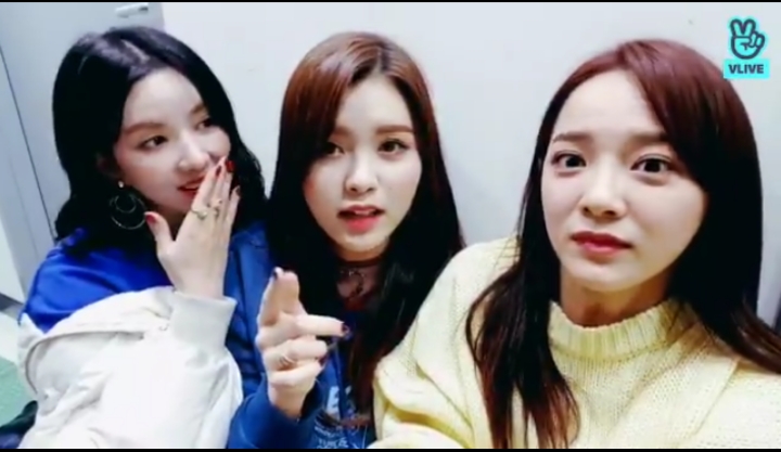 큰일날뻔한 구구단의 이름짓기 | 인스티즈