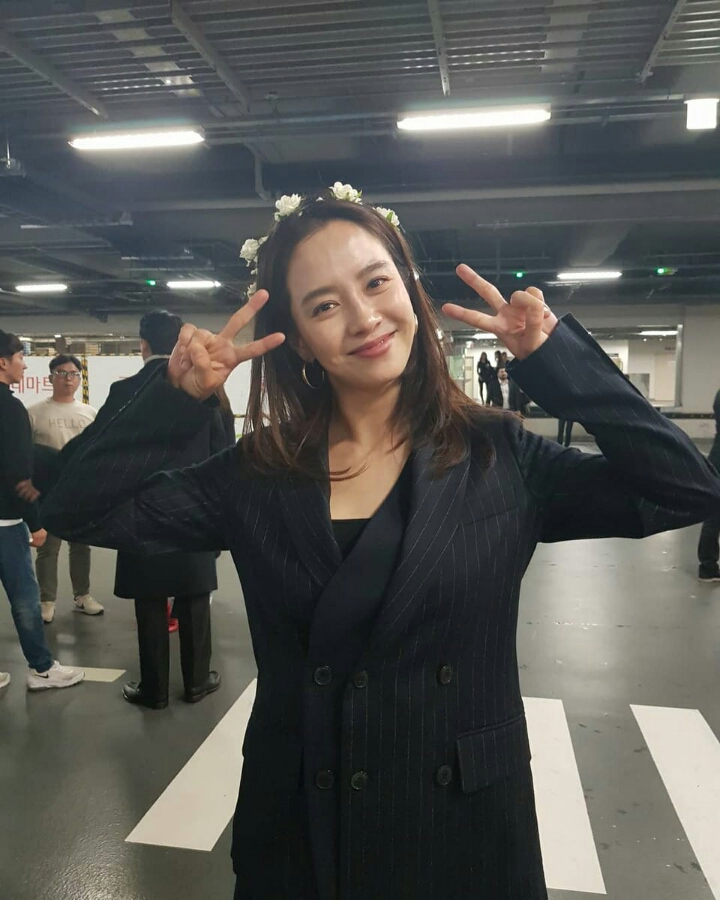 겁나 설레는 송지효 팬서비스.gif | 인스티즈