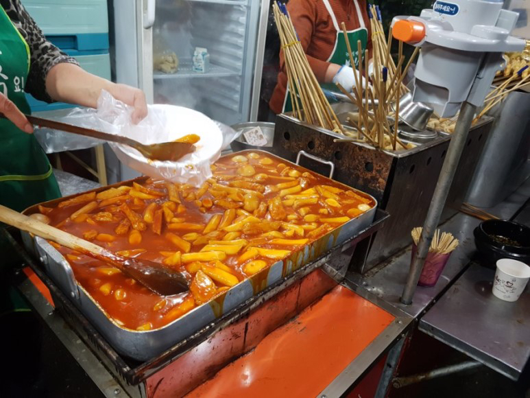떡볶이랑 같이 먹으면 맛있는 조합은? | 인스티즈