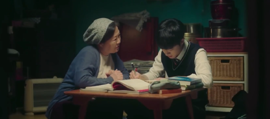 첫사랑인 편지 주인을 찾았는데.. 다른 사람을 사랑해버렸다.gif | 인스티즈