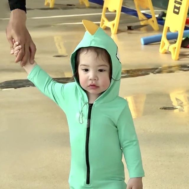 건후가 종종하는 표정 중 하나.jpg | 인스티즈