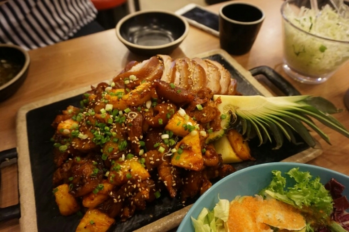 밥과족발 이미지