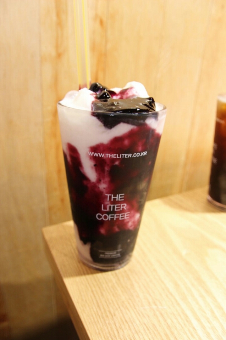 더리터커피 이미지